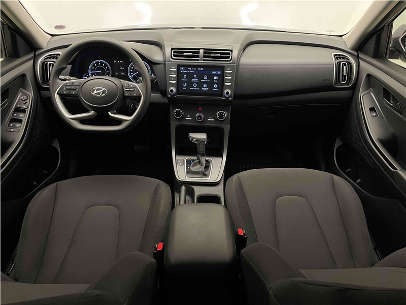 Foto do veículo HYUNDAI CRETA 1.0 TGDI FLEX COMFORT AUTOMÁTICO 2023 8.026 KM 117.900,00