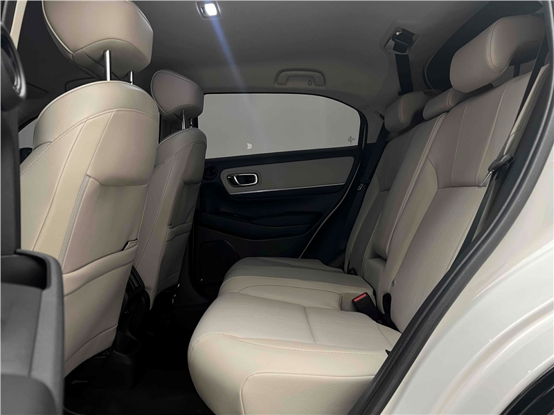 Foto do veículo HONDA HR-V 1.5 DI I-VTEC TURBO FLEX TOURING CVT 2023 3.302 KM 184.900,00