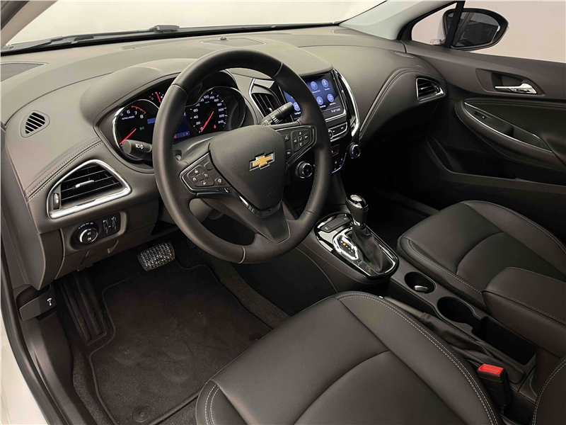 Foto do veículo CHEVROLET CRUZE 1.4 TURBO LTZ 16V FLEX 4P AUTOMÁTICO 2023 11.881 KM 125.900,00