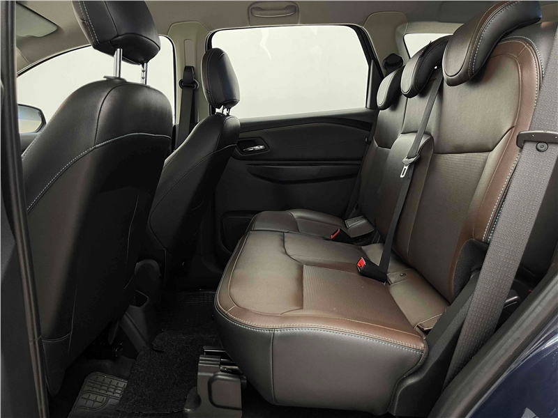 Foto do veículo CHEVROLET SPIN 1.8 PREMIER 8V FLEX 4P AUTOMÁTICO 2020 24.218 KM 86.900,00