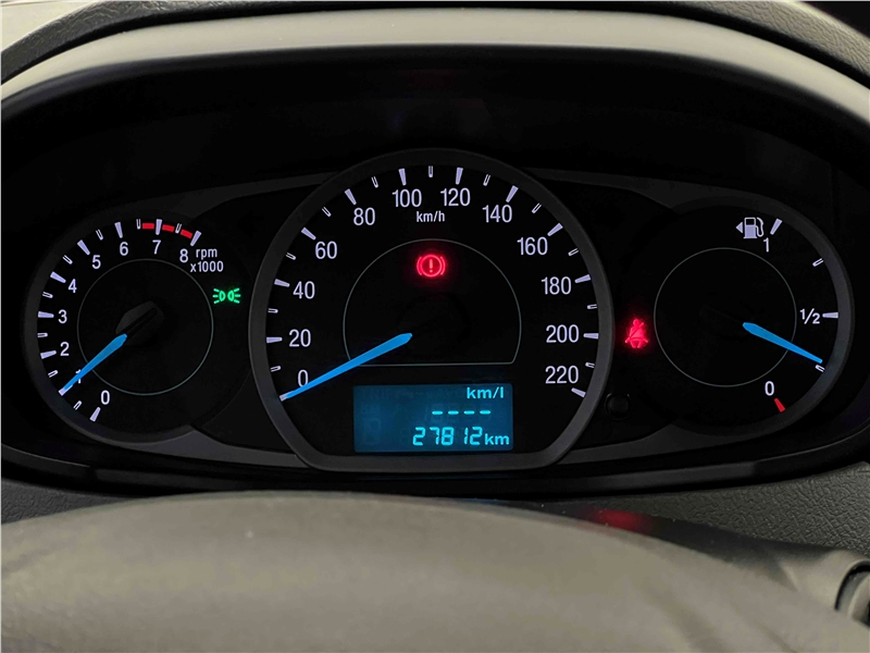 Foto do veículo FORD KA 1.0 TI-VCT FLEX SE MANUAL 2021 27.812 KM 53.900,00