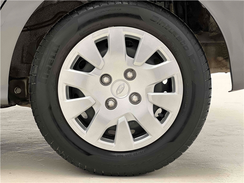 Foto do veículo FORD KA 1.0 TI-VCT FLEX SE MANUAL 2021 27.812 KM 53.900,00
