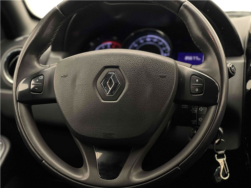 Foto do veículo RENAULT DUSTER OROCH 1.6 16V FLEX DYNAMIQUE 4P MANUAL 2016 85.677 KM 71.900,00