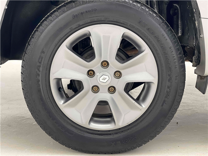 Foto do veículo RENAULT DUSTER OROCH 1.6 16V FLEX DYNAMIQUE 4P MANUAL 2016 85.677 KM 71.900,00