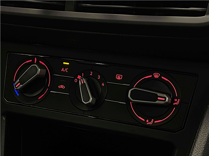 Foto do veículo VOLKSWAGEN VIRTUS 1.6 MSI TOTAL FLEX MANUAL 2022 23.989 KM 77.900,00