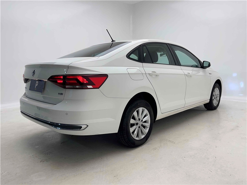 Foto do veículo VOLKSWAGEN VIRTUS 1.6 MSI TOTAL FLEX MANUAL 2022 23.989 KM 77.900,00