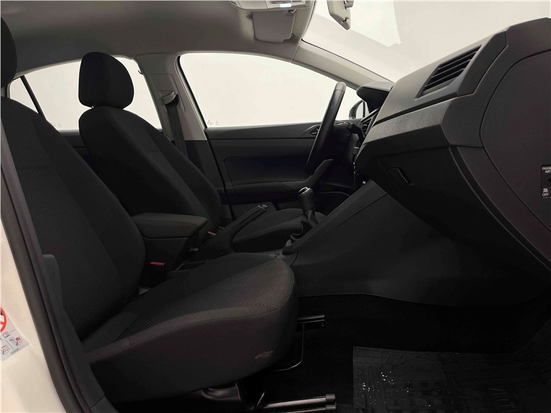 Foto do veículo VOLKSWAGEN VIRTUS 1.6 MSI TOTAL FLEX MANUAL 2022 23.989 KM 77.900,00