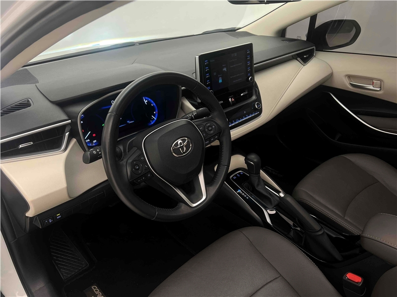 Foto do veículo TOYOTA COROLLA 1.8 VVT-I HYBRID FLEX ALTIS PREMIUM CVT 2022 13.466 KM 160.900,00