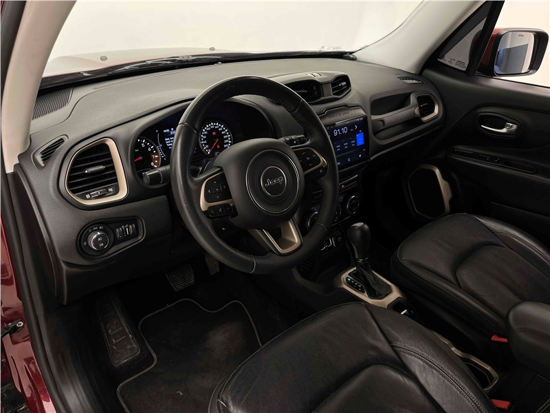 Foto do veículo JEEP RENEGADE 1.8 16V FLEX LONGITUDE 4P AUTOMÁTICO 2017 74.733 KM 72.900,00