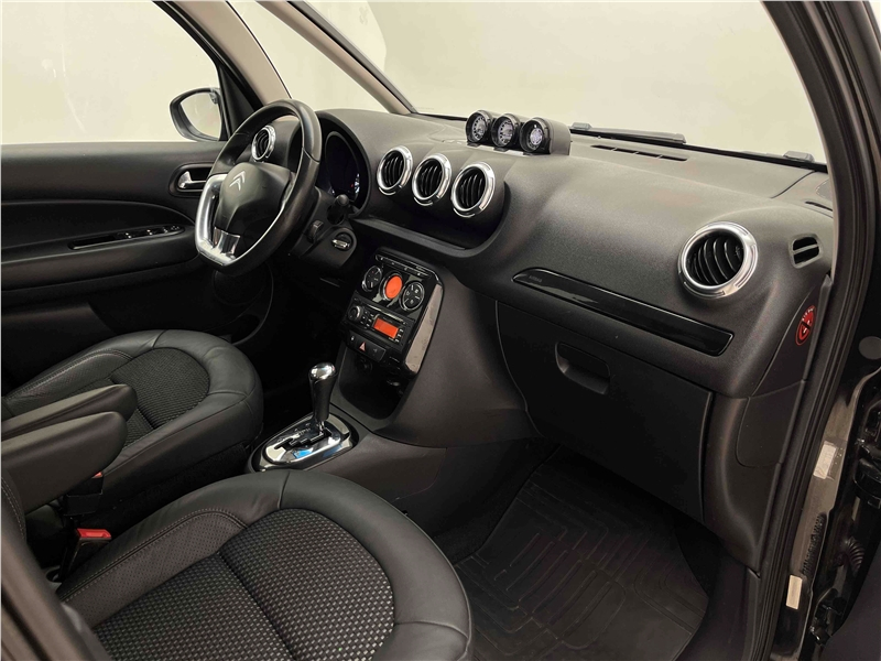 Foto do veículo CITROEN AIRCROSS 1.6 EXCLUSIVE 16V FLEX 4P AUTOMÁTICO 2014 65.674 KM 41.900,00