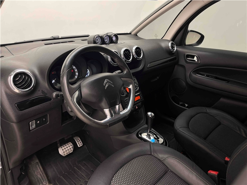 Foto do veículo CITROEN AIRCROSS 1.6 EXCLUSIVE 16V FLEX 4P AUTOMÁTICO 2014 65.674 KM 41.900,00