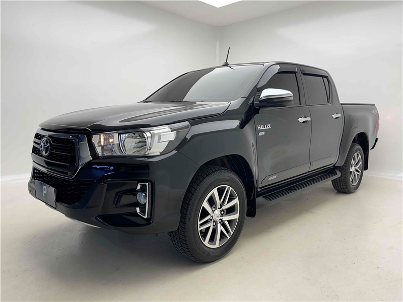Foto do veículo TOYOTA HILUX 2.7 SRV 4X2 CD 16V FLEX 4P AUTOMÁTICO 2019 19.681 KM 170.900,00