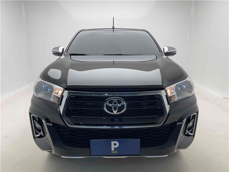 Foto do veículo TOYOTA HILUX 2.7 SRV 4X2 CD 16V FLEX 4P AUTOMÁTICO 2019 19.681 KM 170.900,00