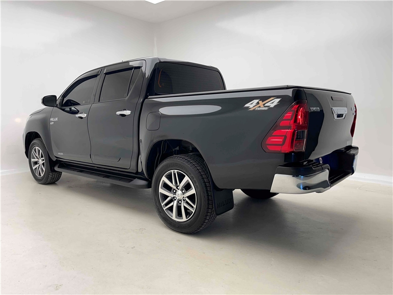 Foto do veículo TOYOTA HILUX 2.7 SRV 4X2 CD 16V FLEX 4P AUTOMÁTICO 2019 19.681 KM 170.900,00