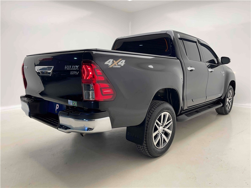 Foto do veículo TOYOTA HILUX 2.7 SRV 4X2 CD 16V FLEX 4P AUTOMÁTICO 2019 19.681 KM 170.900,00