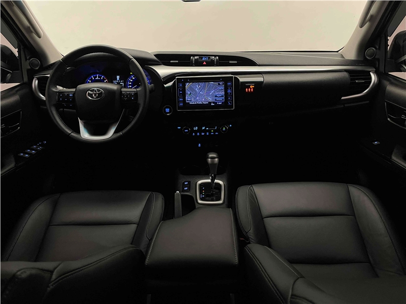 Foto do veículo TOYOTA HILUX 2.7 SRV 4X2 CD 16V FLEX 4P AUTOMÁTICO 2019 19.681 KM 170.900,00