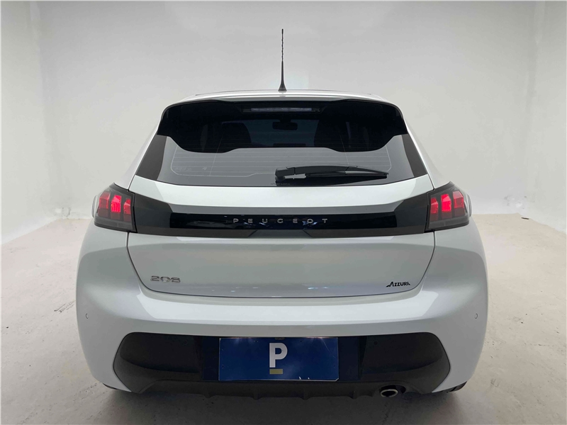 Foto do veículo PEUGEOT 208 1.6 16V FLEX GRIFFE AT6 2023 2.581 KM 98.900,00
