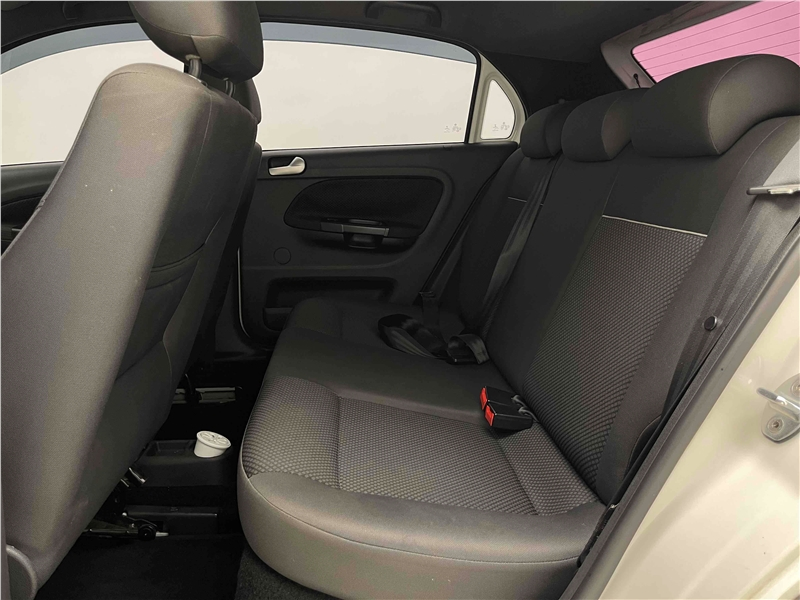 Foto do veículo VOLKSWAGEN GOL 1.0 12V MPI TOTALFLEX TRACK 4P MANUAL 2018 65.265 KM 50.900,00