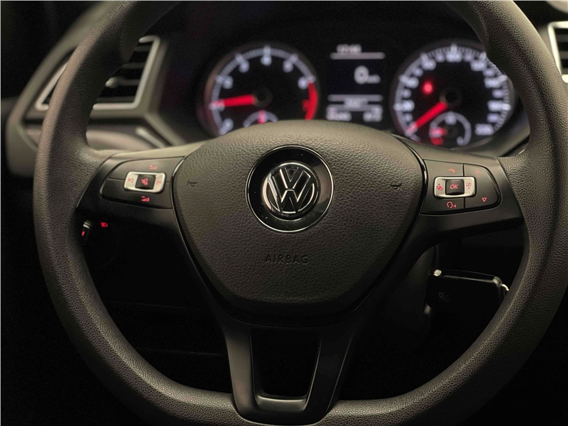 Foto do veículo VOLKSWAGEN GOL 1.0 12V MPI TOTALFLEX TRACK 4P MANUAL 2018 65.265 KM 50.900,00