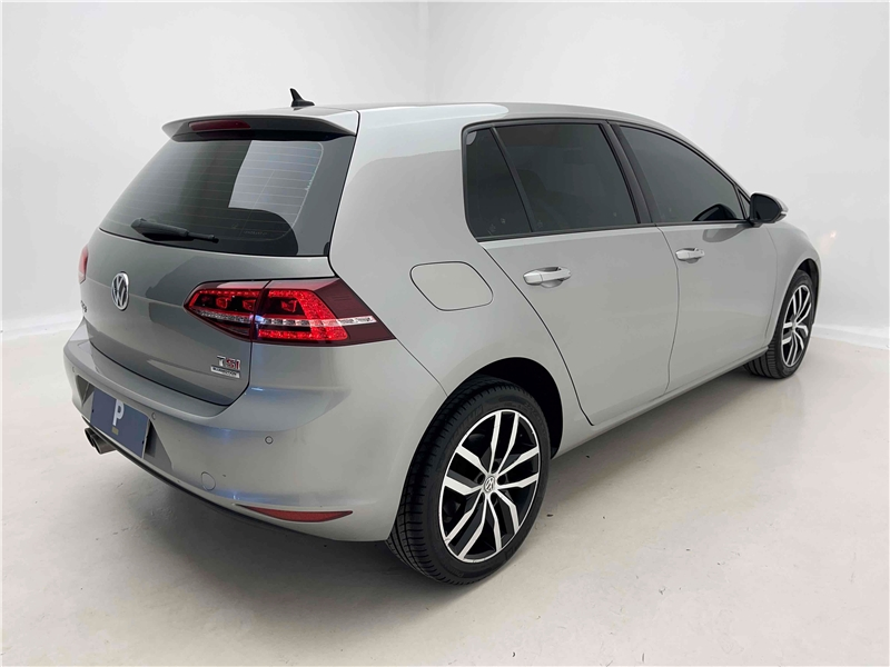 Foto do veículo VOLKSWAGEN GOLF 1.4 TSI HIGHLINE 16V GASOLINA 4P AUTOMÁTICO 2015 79.624 KM 79.900,00