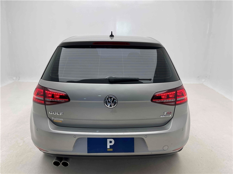 Foto do veículo VOLKSWAGEN GOLF 1.4 TSI HIGHLINE 16V GASOLINA 4P AUTOMÁTICO 2015 79.624 KM 79.900,00