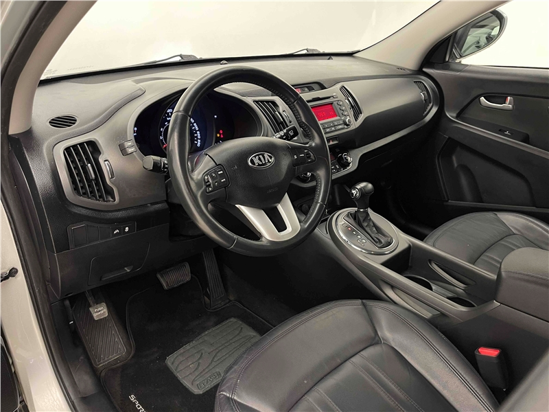 Foto do veículo KIA SPORTAGE 2.0 EX 4X2 16V FLEX 4P AUTOMÁTICO 2013 102.857 KM 69.900,00