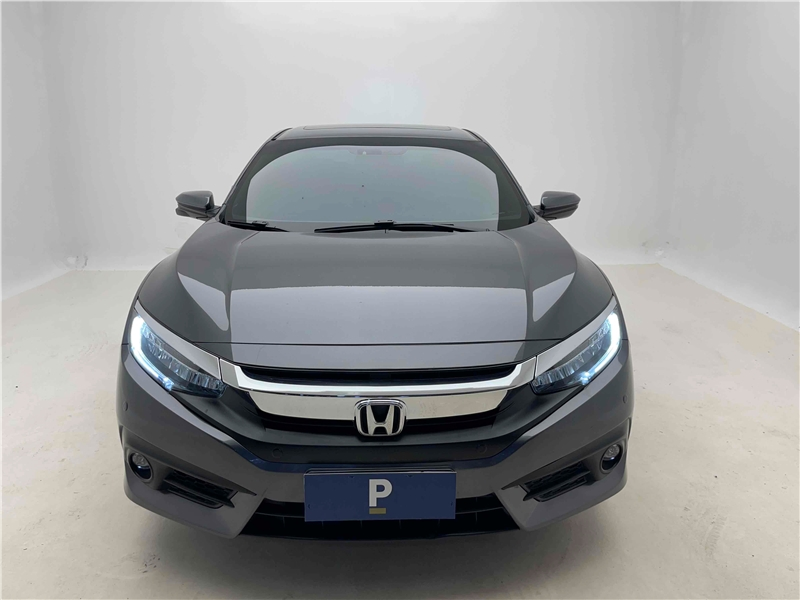Foto do veículo HONDA CIVIC 1.5 16V TURBO GASOLINA TOURING 4P CVT 2019 55.617 KM 128.900,00