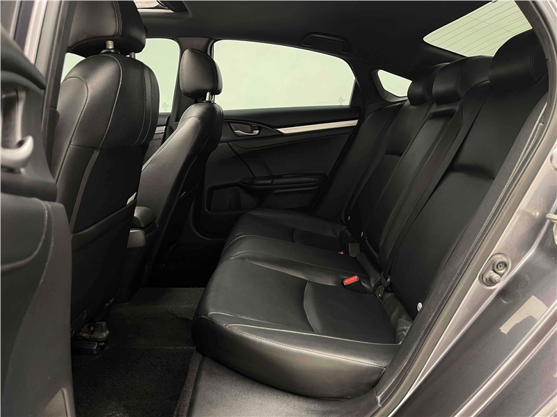 Foto do veículo HONDA CIVIC 1.5 16V TURBO GASOLINA TOURING 4P CVT 2019 55.617 KM 128.900,00