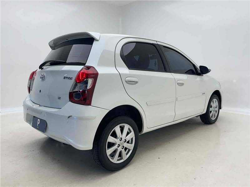 Foto do veículo TOYOTA ETIOS 1.5 X PLUS 16V FLEX 4P AUTOMÁTICO 2020 26.285 KM 69.900,00