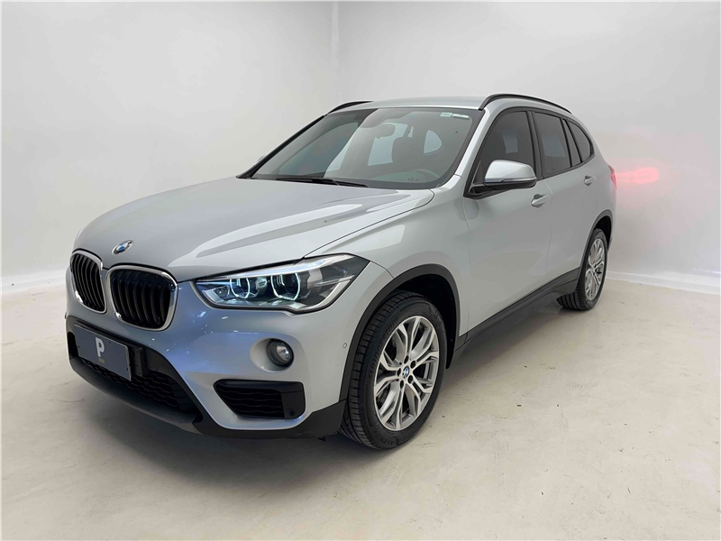 Foto do veículo BMW X1 2.0 16V TURBO ACTIVEFLEX SDRIVE20I 4P AUTOMÁTICO 2019 47.926 KM 151.900,00