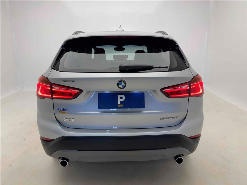 Foto do veículo BMW X1 2.0 16V TURBO ACTIVEFLEX SDRIVE20I 4P AUTOMÁTICO 2019 47.926 KM 151.900,00