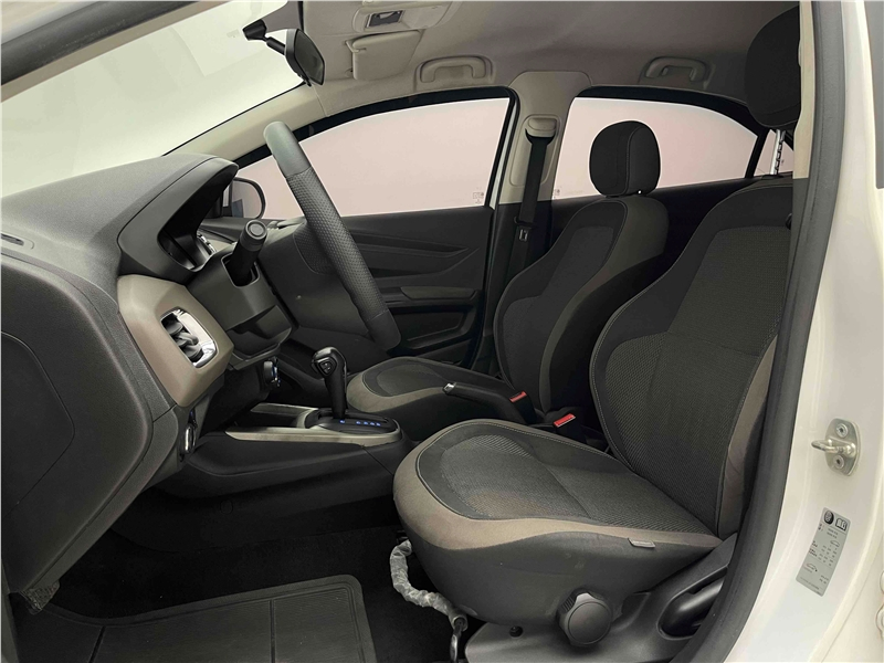 Foto do veículo CHEVROLET PRISMA 1.4 MPFI LT 8V FLEX 4P AUTOMÁTICO 2015 69.566 KM 49.900,00