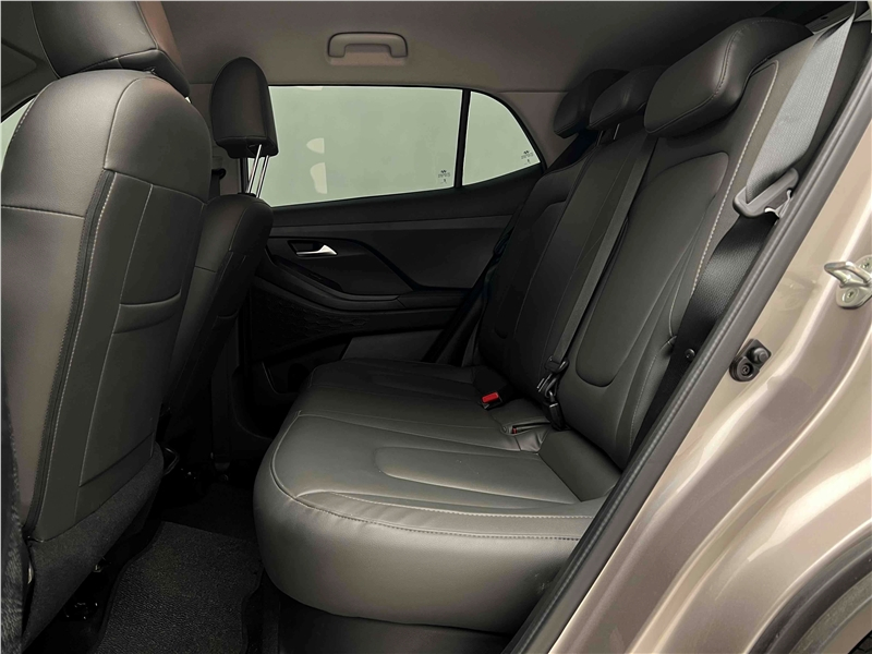 Foto do veículo HYUNDAI CRETA 1.0 TGDI FLEX LIMITED AUTOMÁTICO 2022 28.330 KM 117.900,00