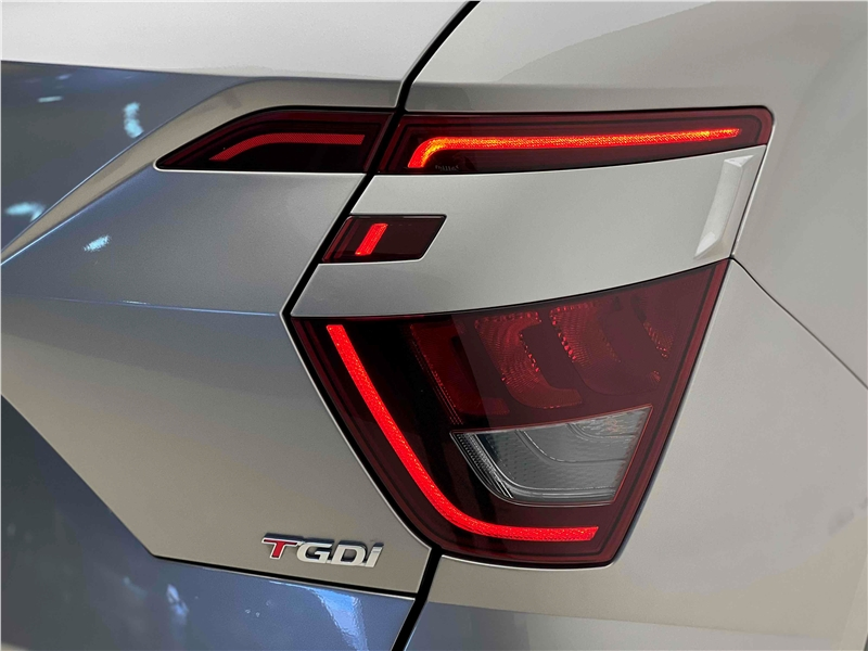 Foto do veículo HYUNDAI CRETA 1.0 TGDI FLEX LIMITED AUTOMÁTICO 2022 28.330 KM 117.900,00