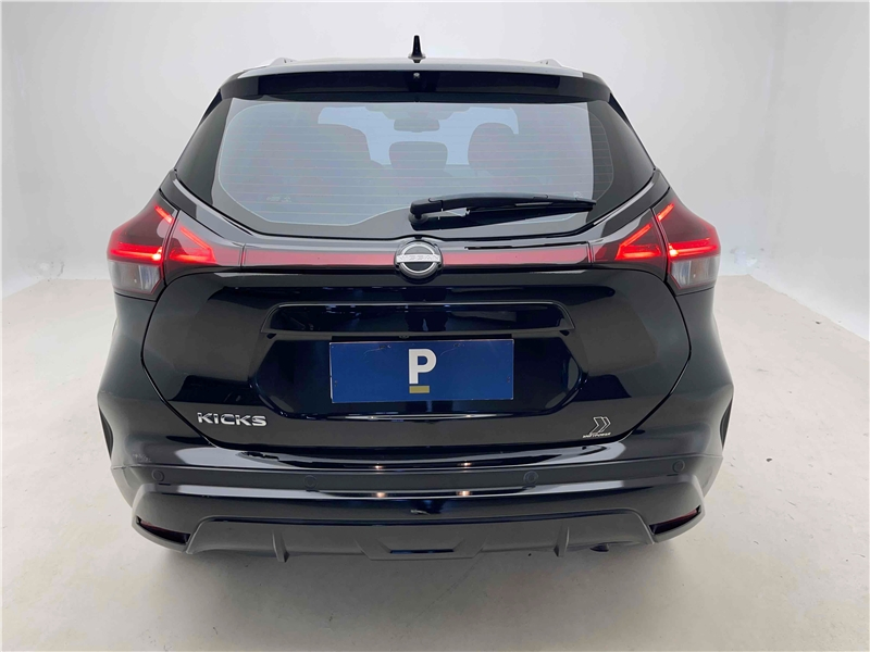 Foto do veículo NISSAN KICKS 1.6 16V FLEXSTART EXCLUSIVE XTRONIC 2023 32.413 KM 117.900,00