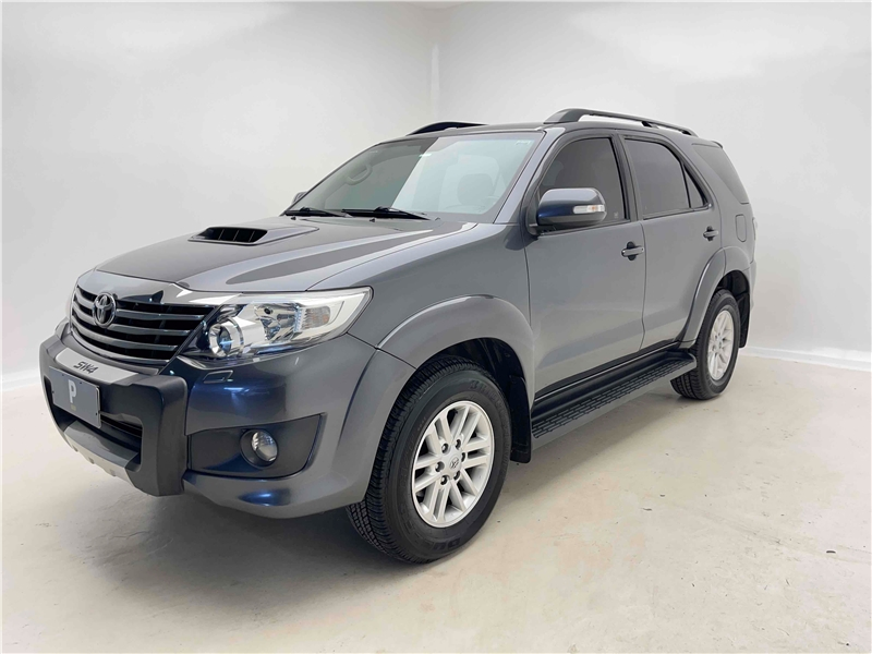 Foto do veículo TOYOTA HILUX SW4 3.0 SRV 4X4 16V TURBO INTERCOOLER DIESEL 4P AUTOMÁTICO 2015 96.063 KM 159.900,00