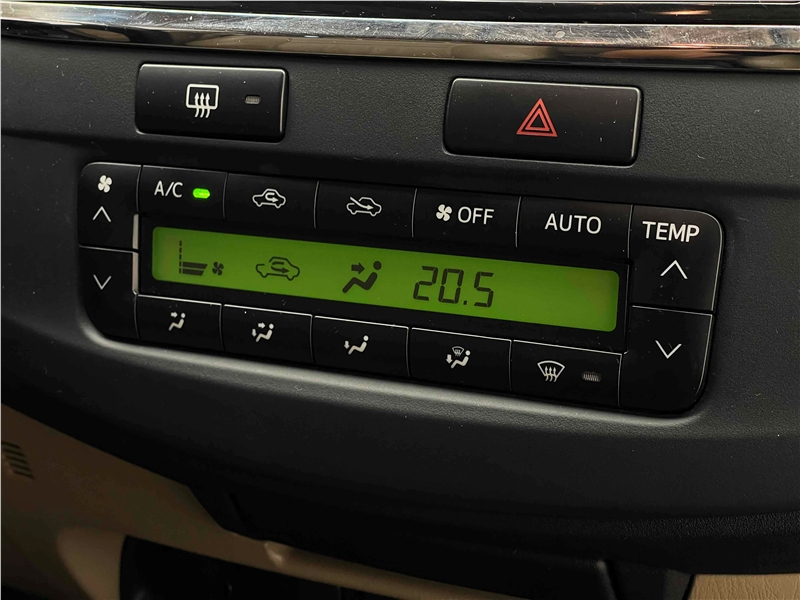 Foto do veículo TOYOTA HILUX SW4 3.0 SRV 4X4 16V TURBO INTERCOOLER DIESEL 4P AUTOMÁTICO 2015 96.063 KM 159.900,00