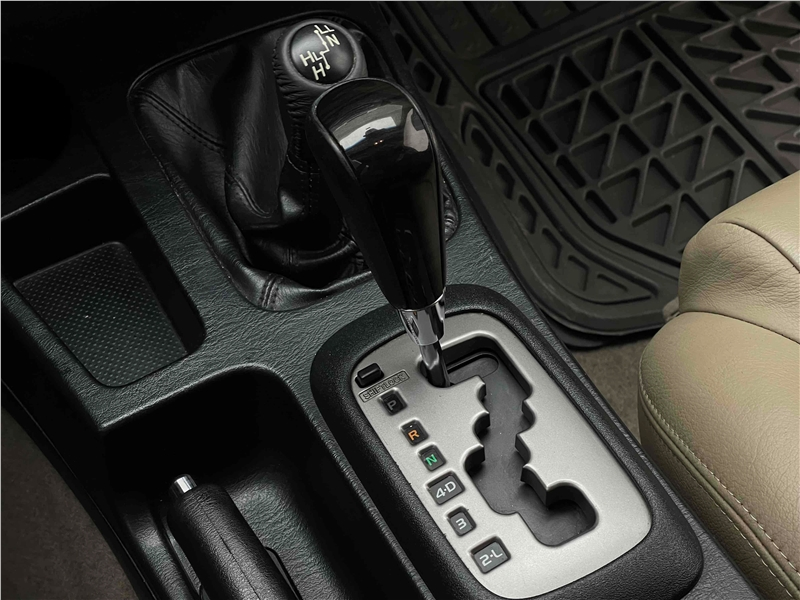 Foto do veículo TOYOTA HILUX SW4 3.0 SRV 4X4 16V TURBO INTERCOOLER DIESEL 4P AUTOMÁTICO 2015 96.063 KM 159.900,00