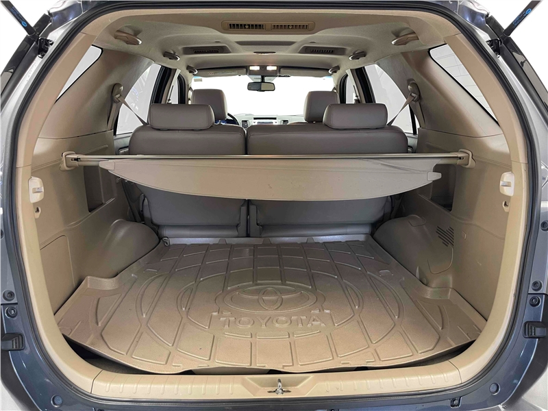 Foto do veículo TOYOTA HILUX SW4 3.0 SRV 4X4 16V TURBO INTERCOOLER DIESEL 4P AUTOMÁTICO 2015 96.063 KM 159.900,00