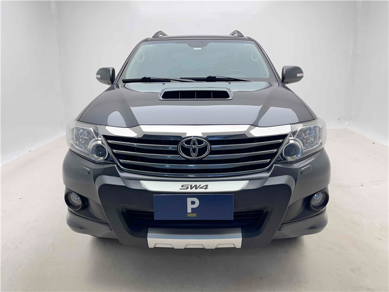 Foto do veículo TOYOTA HILUX SW4 3.0 SRV 4X4 16V TURBO INTERCOOLER DIESEL 4P AUTOMÁTICO 2015 96.063 KM 159.900,00