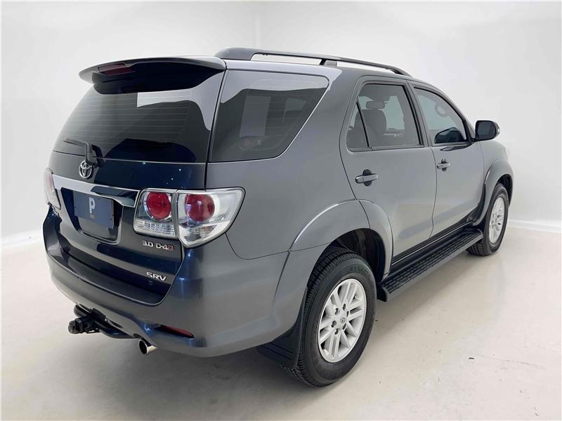 Foto do veículo TOYOTA HILUX SW4 3.0 SRV 4X4 16V TURBO INTERCOOLER DIESEL 4P AUTOMÁTICO 2015 96.063 KM 159.900,00