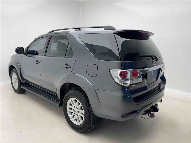 Foto do veículo TOYOTA HILUX SW4 3.0 SRV 4X4 16V TURBO INTERCOOLER DIESEL 4P AUTOMÁTICO 2015 96.063 KM 159.900,00