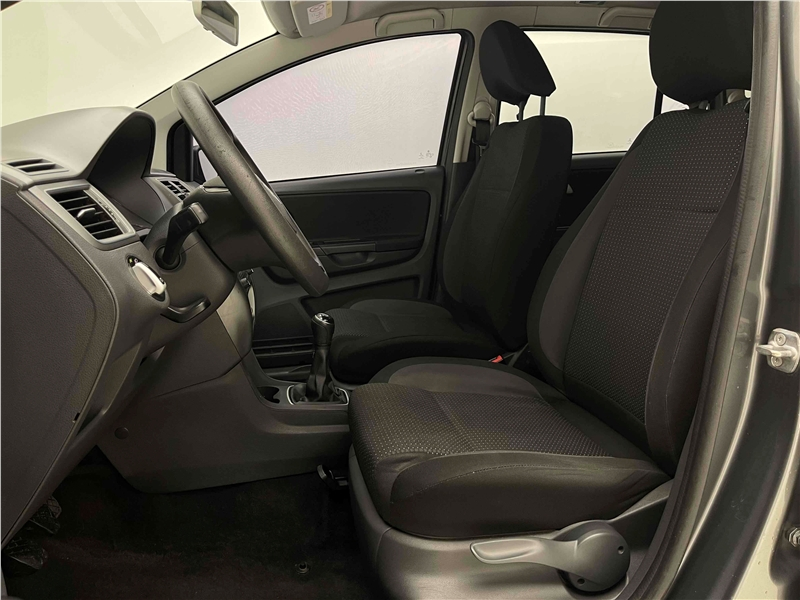Foto do veículo VOLKSWAGEN SPACEFOX 1.6 MSI TRENDLINE 8V FLEX 4P MANUAL 2019 47.918 KM 59.900,00