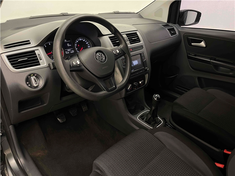 Foto do veículo VOLKSWAGEN SPACEFOX 1.6 MSI TRENDLINE 8V FLEX 4P MANUAL 2019 47.918 KM 59.900,00