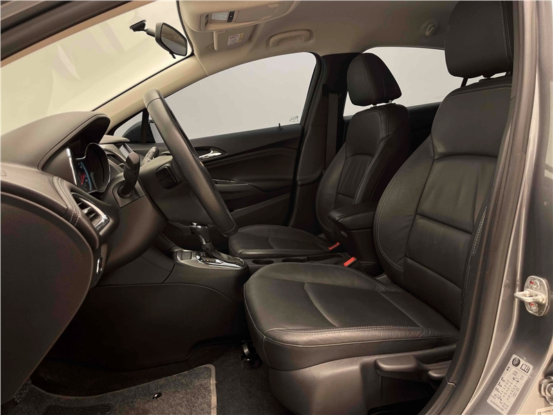 Foto do veículo CHEVROLET CRUZE 1.4 TURBO LT 16V FLEX 4P AUTOMÁTICO 2019 22.170 KM 91.900,00
