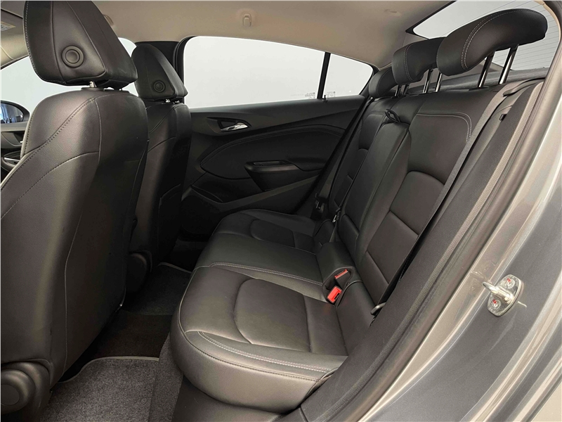 Foto do veículo CHEVROLET CRUZE 1.4 TURBO LT 16V FLEX 4P AUTOMÁTICO 2019 22.170 KM 91.900,00