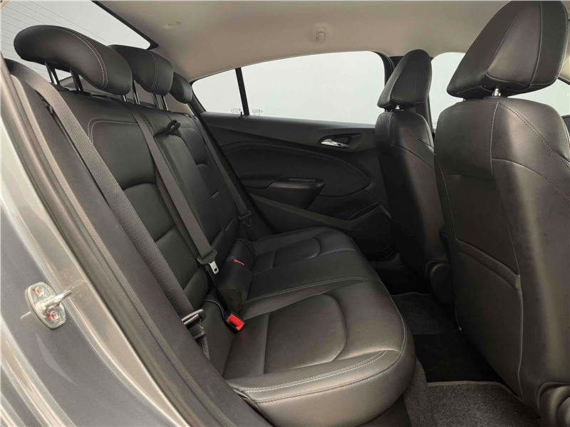 Foto do veículo CHEVROLET CRUZE 1.4 TURBO LT 16V FLEX 4P AUTOMÁTICO 2019 22.170 KM 91.900,00