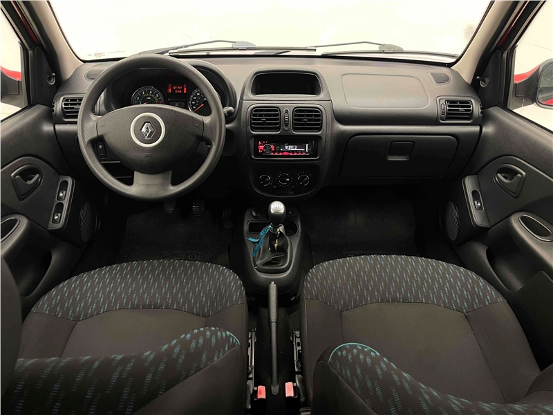 Foto do veículo RENAULT CLIO 1.0 EXPRESSION 16V FLEX 4P MANUAL 2016 69.163 KM 35.900,00