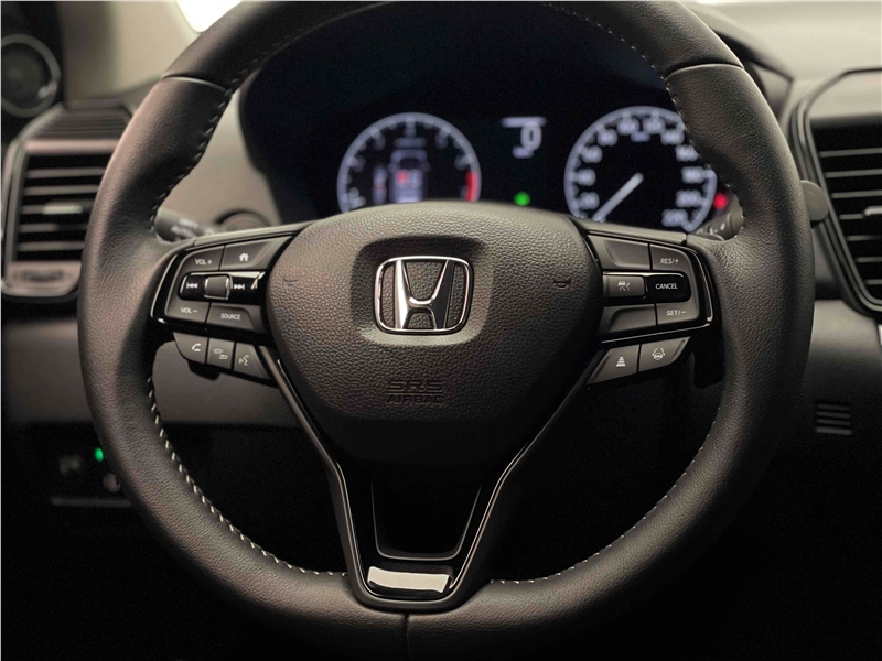 Foto do veículo HONDA CITY 1.5 I-VTEC FLEX HATCH TOURING CVT 2023 10.071 KM 117.900,00