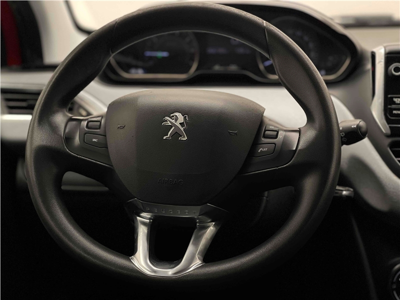Foto do veículo PEUGEOT 208 1.5 ACTIVE PACK 8V FLEX 4P MANUAL 2015 66.788 KM 38.900,00
